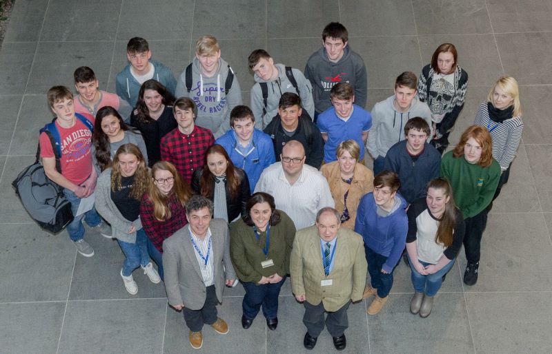 FREE PIC - NO REPRO FEE - Jan 23, 2016
Students who toook part in the HighTech TY - TechnoDen Innovation Competition 2016 which took place at the Tyndall National Institute in Cork. Included are judges Dr. Eileen Hurley, Tyndall Nat. Institute; Dr. Kevin