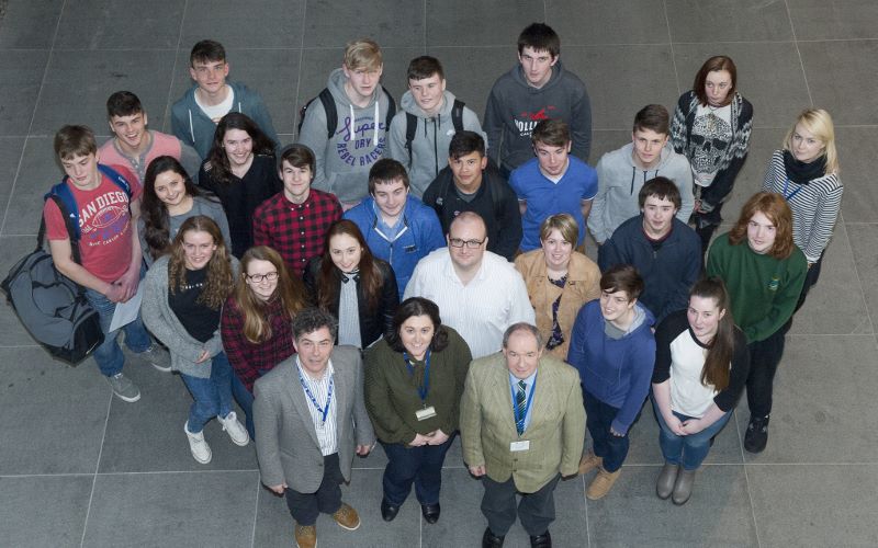 FREE PIC - NO REPRO FEE - Jan 23, 2016
Students who toook part in the HighTech TY - TechnoDen Innovation Competition 2016 which took place at the Tyndall National Institute in Cork. Included are judges Dr. Eileen Hurley, Tyndall Nat. Institute; Dr. Kevin