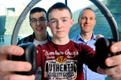 REPRO FREE
HIGH TECH ELEC SHOWCASES FUTURE CAREERS
Dr Mark Barry of the Tyndall Institute; Odhran OÕCallaghan, Christian Brothers College Cork and Luke Gayer, Presentation Brothers College pictured at the HighTechElec Transition Year Work Experience Progr